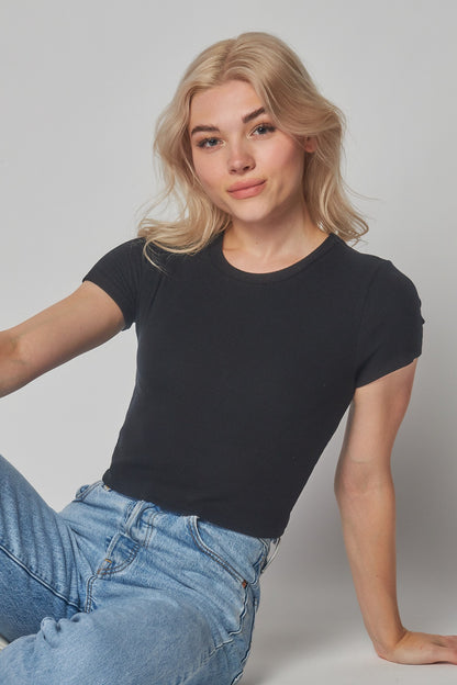 Stretchy Ribbed Short Sleeve Crop Top